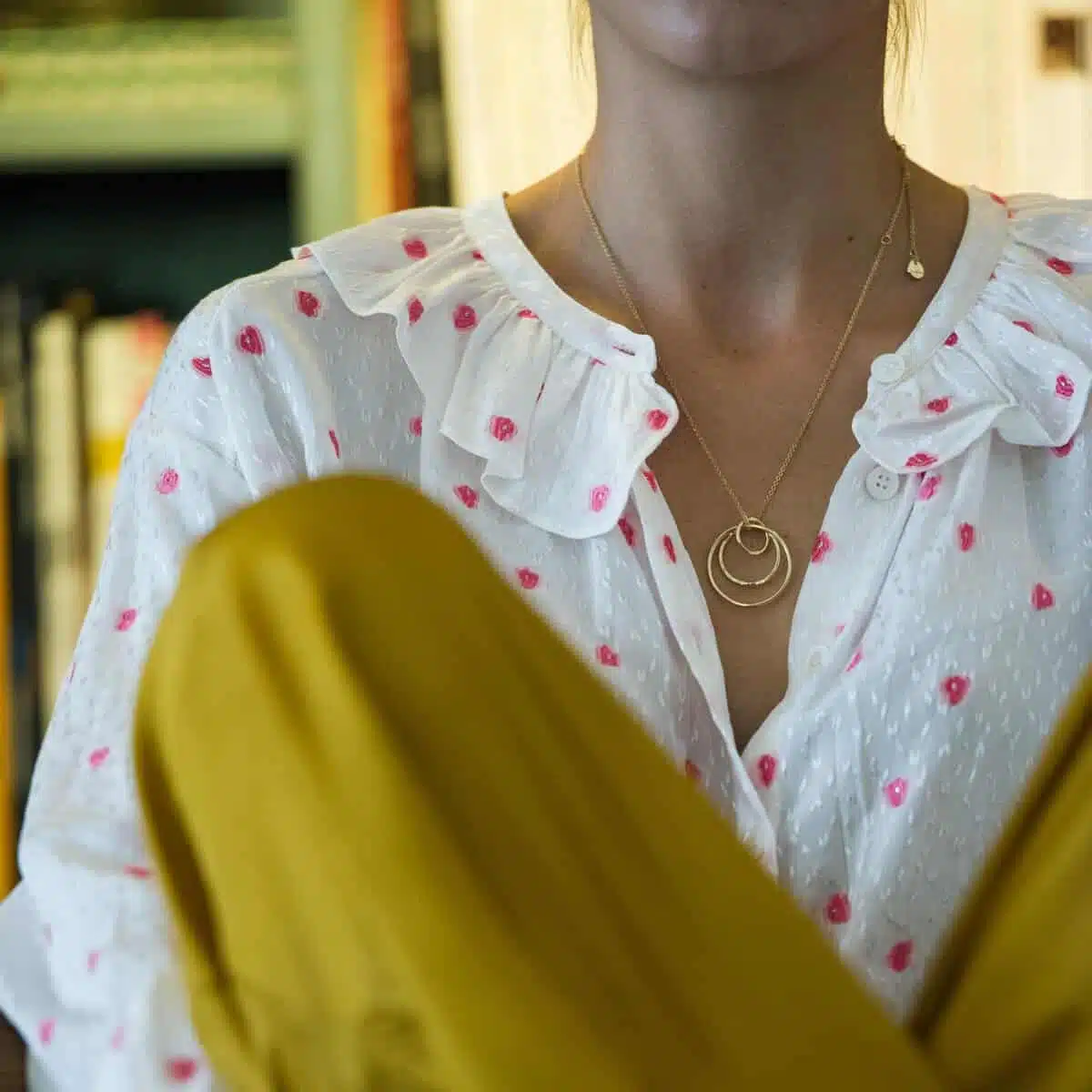 Collier IRMA 6 2469 scaled