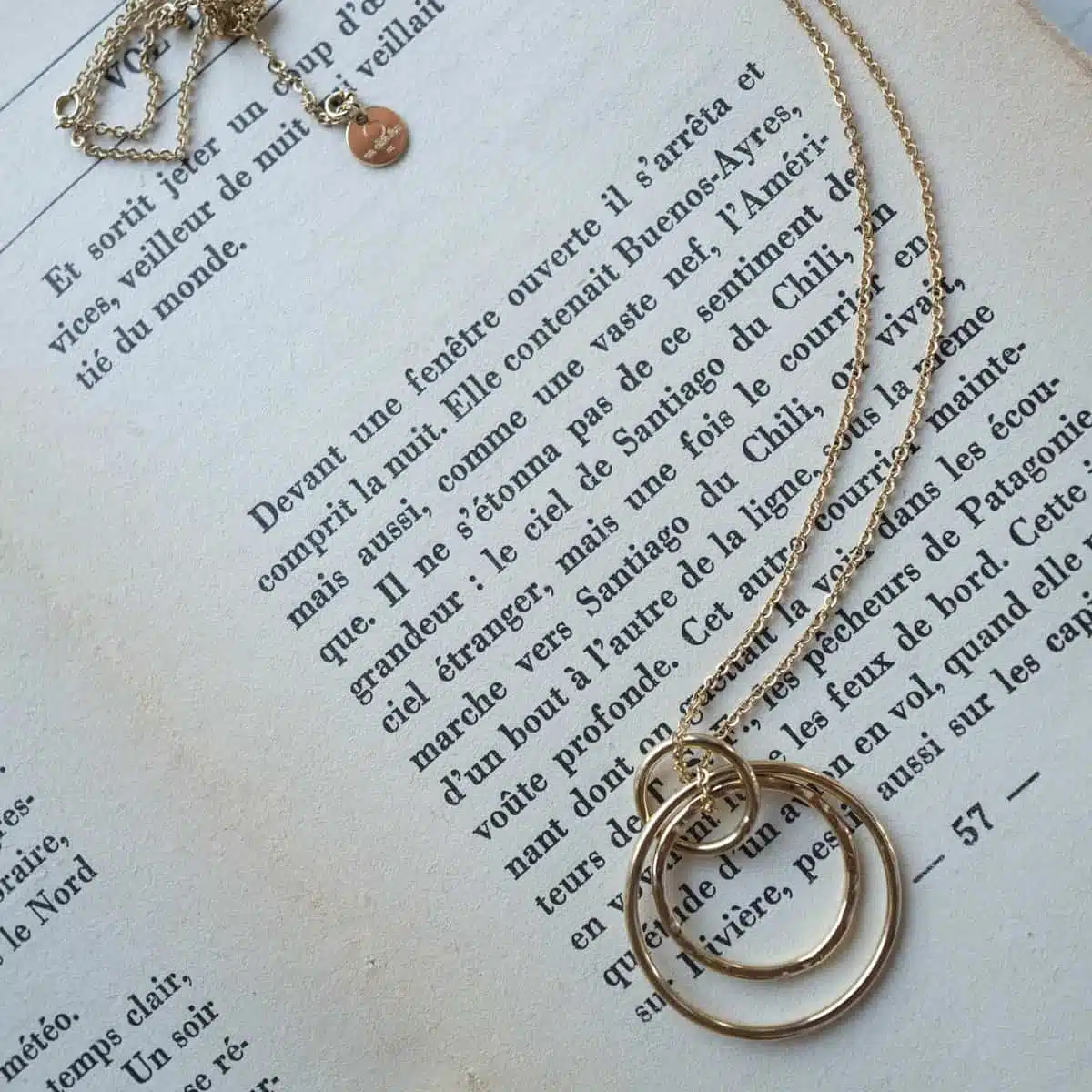Collier IRMA 5 2470
