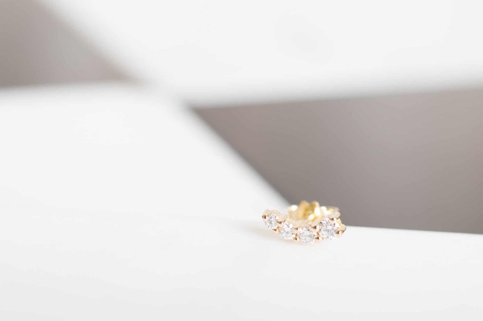 Boucle COMETE Diamants blancs 4 WHITE DIAMOND COMET2